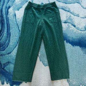 FP Beach Sweater Elegant Green Women's Cropped Pants